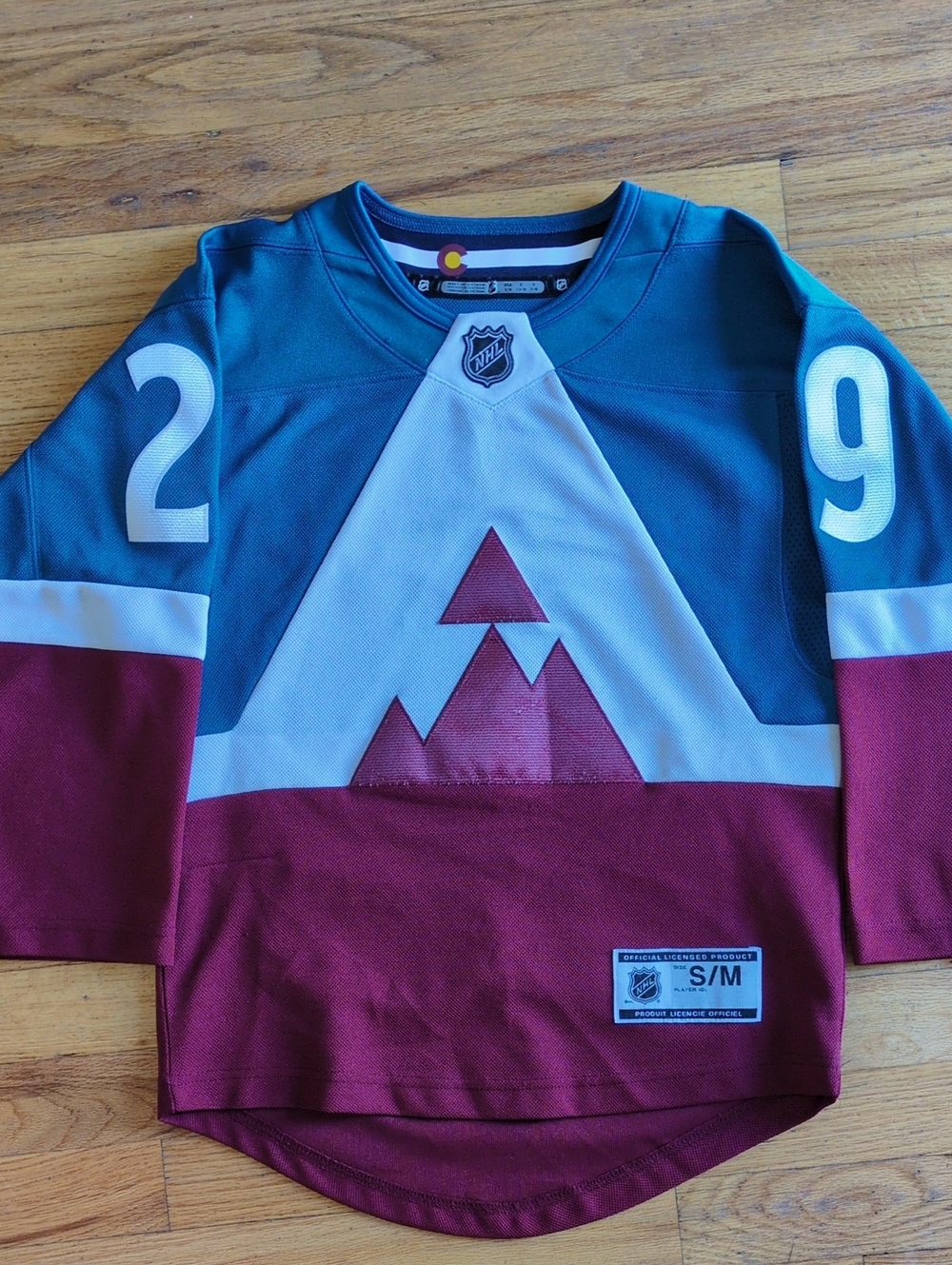 Kids Nathan MacKinnon Colorado Avalanche Jersey